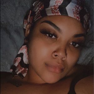 Meet your Posher, Sydney